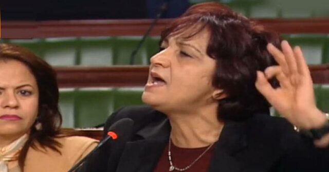 سامية عبو تتّهم اللجنة الانتخابية...وهاجر بالشيخ تردّ عليها
