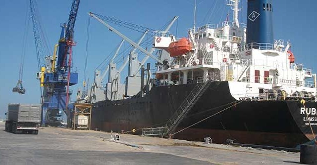 ضغط المجتمع المدني يجبر سفينة فحم بترولي على مغادرة ميناء قابس