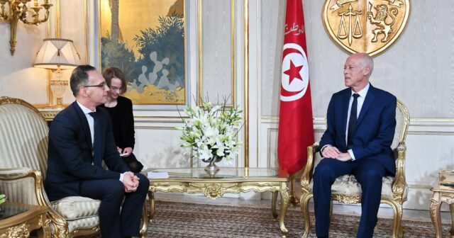 في لقاء سعيد بوزير خارجية ألمانيا: غاب الجهيناوي وحضر سفير تونس بإيران  !!