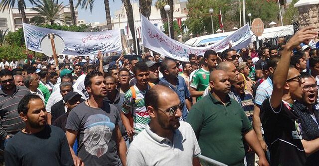 بعد اتحاد الأعراف : اتحاد الشغل بقابس يدعو لوقفات احتجاجية ويوم غضب