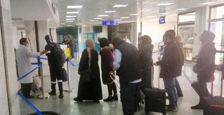 نقابة أمن مطار قرطاج تُطالب الوزارة باحتياطات استثنائية وقرارات صارمة لمواجهة "كورونا"