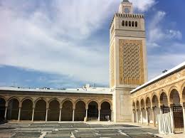 سعاد عبد الرحيم: تعقيم جامع الزيتونة وعدد من المساجد بالعاصمة