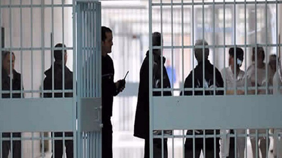 مرغيش: لا إصابات بكورونا في السجون وتهيئة فضاء للمحاكمة عن بُعد