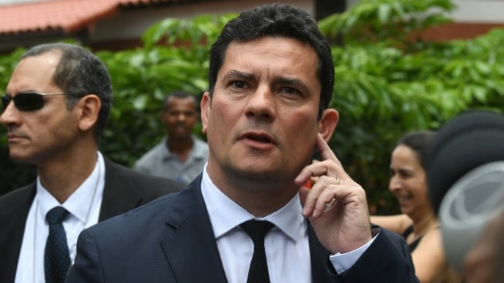 البرازيل: وزير العدل يستقيل بسبب تدخل رئيس الدولة في القضاء