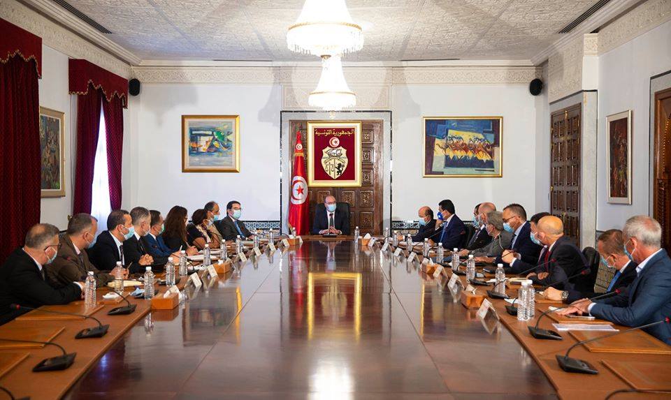 رئاسة الحكومة: الفخفاخ يلتقي ممثلين عن مؤسسات أجنبية ناشطة بتونس