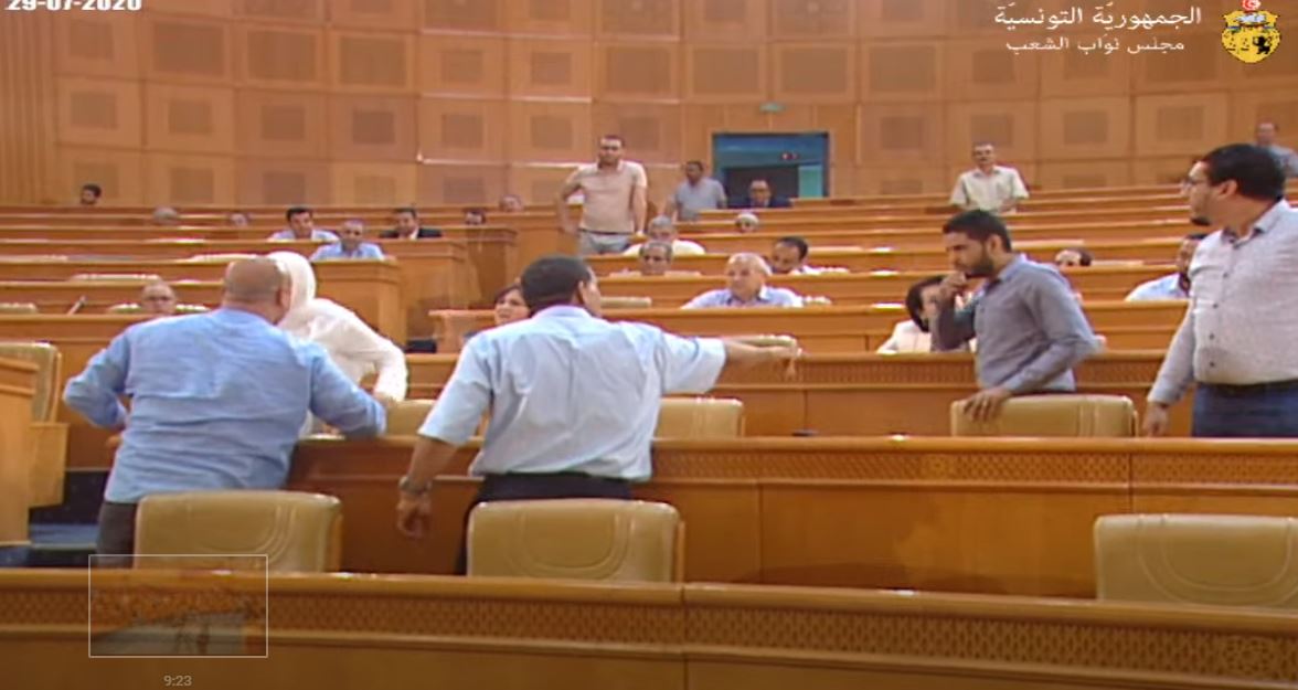 بسبب اتهامات بالتحريض:رفع الجلسة بعد مناوشات بين عبو ونواب ائتلاف الكرامة