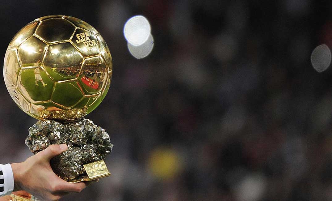 لأوّل مرّة في تاريخها: فرانس فوتبول تلغي جائزة الكرة الذهبية