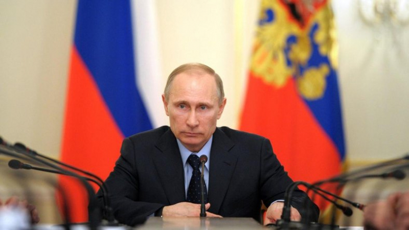 بوتين يُعلن عن تسجيل أول لقاح ضد فيروس كورونا في العالم