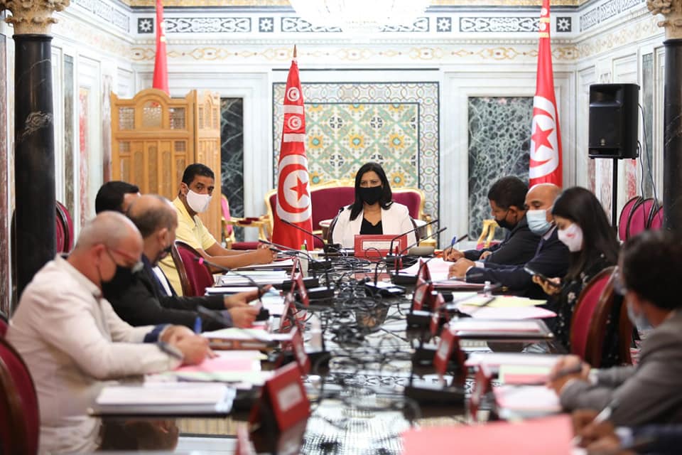 مكتب المجلس يرجئ النظر في رئاسة لجنة المالية