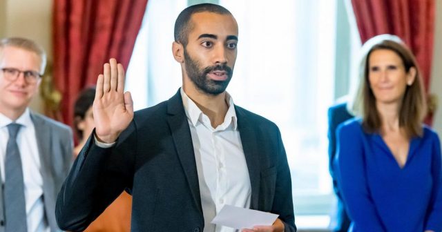 أوّل قراراته ضدّ اللاجئين: ابن لاجئ عراقي يتولى منصب وزير الهجرة واللجوء ببلجيكا