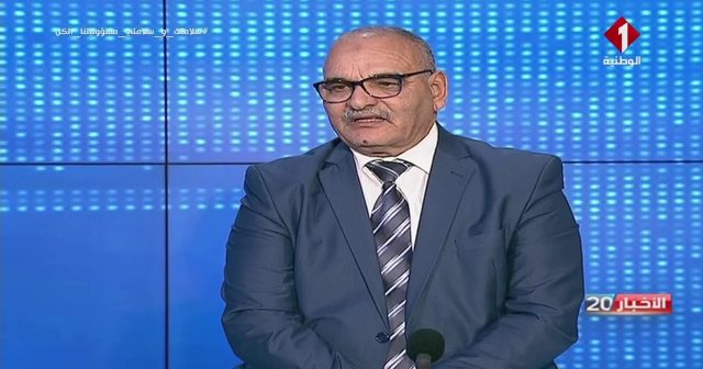 محمد المسيليني: وزير المالية يُريد فرض ضريبة على باعة "الفريكاسي والملاوي والخبز"