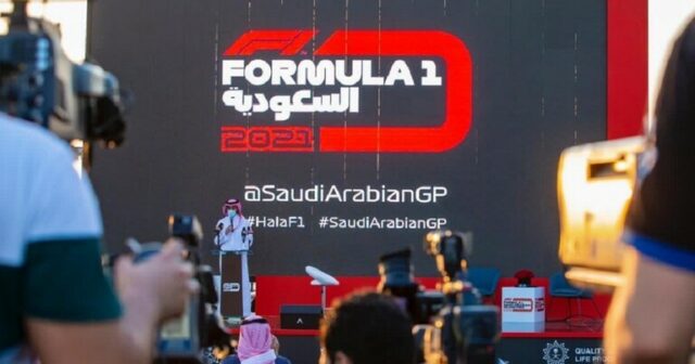 للمرة الأولى في تاريخها.. السعودية تستضيف سباق "فورمولا 1"  