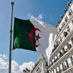 الجزائر: السجن لـ 4 مُتهمين منهم ضباط بتهمة التجسس لفرنسا