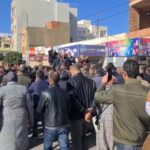 سيدي بوزيد: أمنيون يُنفّذون مسيرة احتجاجية تنديدا بالاعتداء على زملائهم بالعاصمة /فيديو