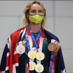 أكثر ممّا حصدت دول مجتمعة: سبّاحة أسترالية تفوز بـ7 ميداليات أولمبية
