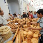 تقرير: خبز التونسيين على كفّ عفريت !