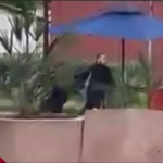 العاصمة: الأمن يفتح النار على شخص حاول اقتحام وزارة الداخلية بساطور/ فيديو