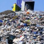 رغم صدور حكم قضائي بغلقه: وزارة البيئة تُعلن إستئناف نشاط مصبّ "القنة" كحل لإنهاء أزمة النفايات بصفاقس