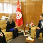 وزارة النقل: سفيرة بريطانيا أكدت اهتمام بلادها بالمشاريع ذات الصلة بالنقل الحديدي بتونس