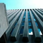 البنك الدولي يدعو إلى تكثيف جهود تخفيف أعباء المديونية