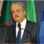 الجزائر: انطلاق محاكمة آخر 3 رؤساء حكومات بوتفليقة و5 وزراء في قضية فساد كبرى والنيابة تطالب بـ 124 سنة سجنا