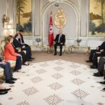 سفارة أمريكا: الوفد الامريكي أعرب عن دعمه لتطلع الشعب التونسي الى حكومة ديمقراطية شفافة تخضع للمساءلة