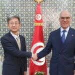دعم وتعزيز علاقات التعاون بين البلدين محور لقاء وزير الخارجية بسفير الصين